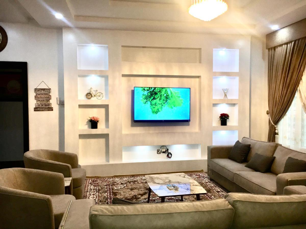 De-Omega Homes - Serviced Apartment Jahi, Abuja Exteriör bild