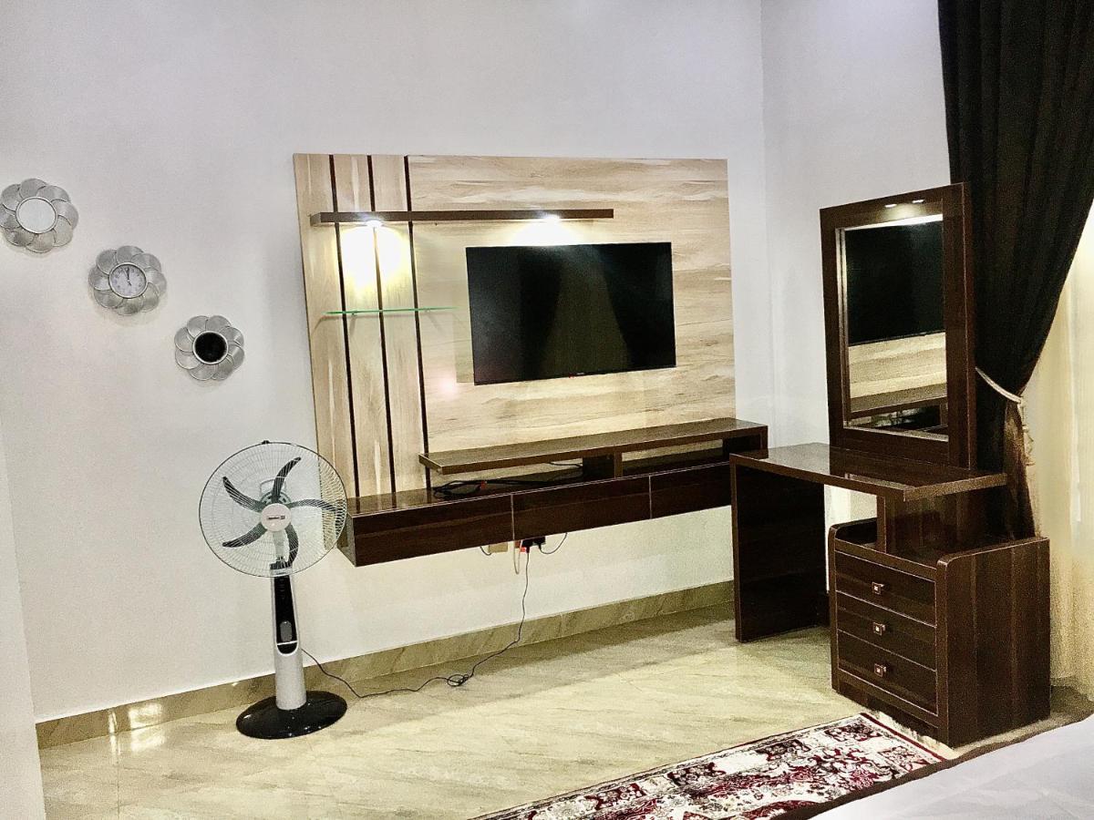 De-Omega Homes - Serviced Apartment Jahi, Abuja Exteriör bild