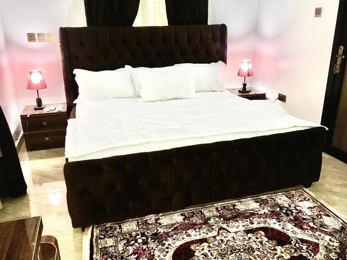 De-Omega Homes - Serviced Apartment Jahi, Abuja Exteriör bild